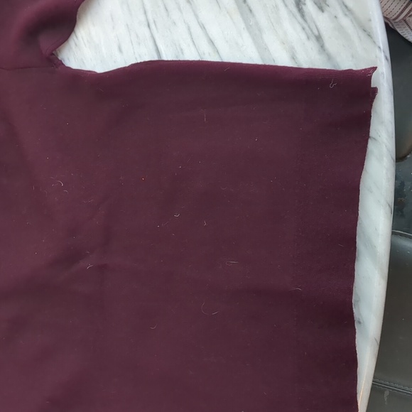 Guc J.Crew Collection burgundy merino wool sweater - Picture 5 of 5